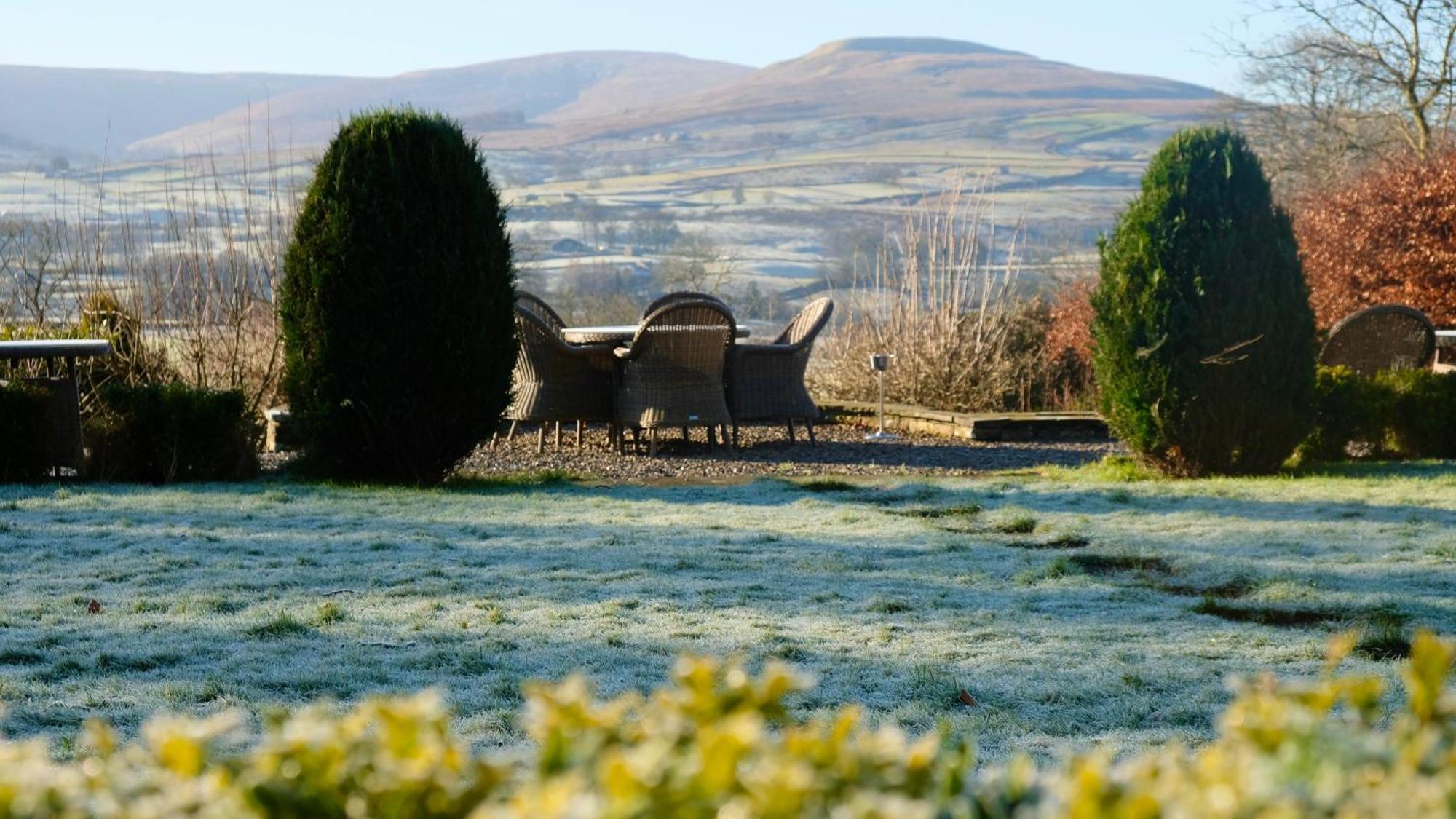 Simonstone Hall Hotel Hawes Exterior foto