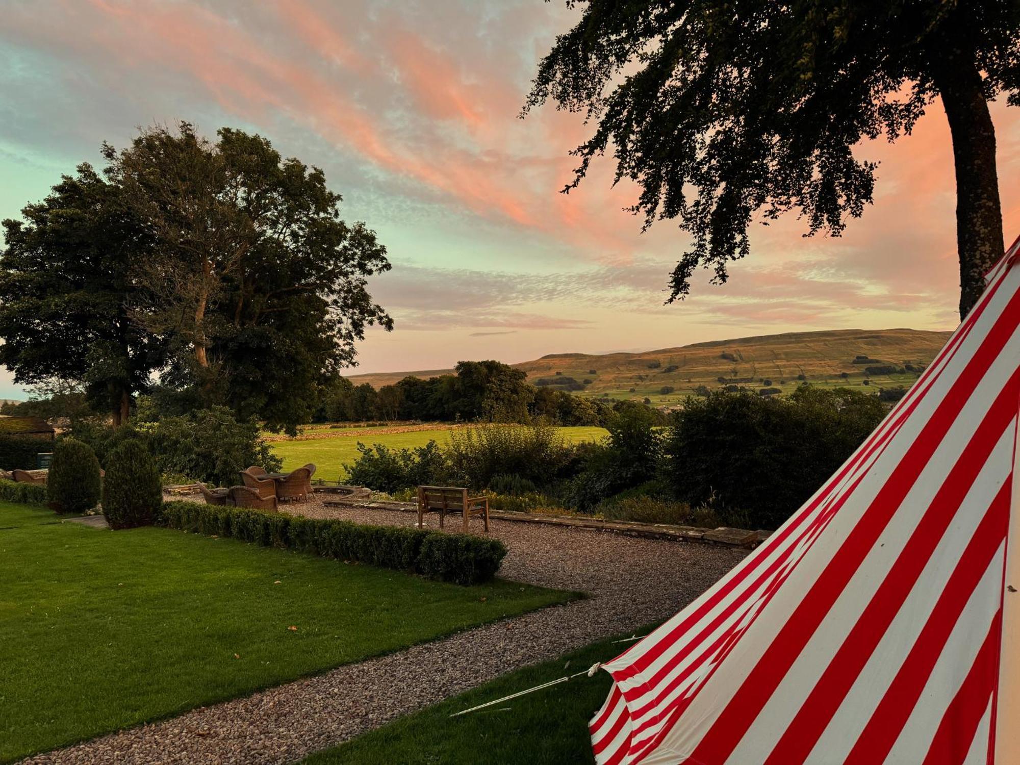 Simonstone Hall Hotel Hawes Exterior foto